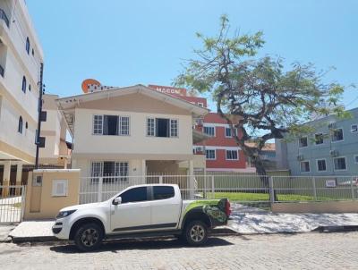 Casa para Locação, em Bombinhas, bairro BOMBAS, 3 dormitórios, 2 banheiros, 1 suíte, 2 vagas